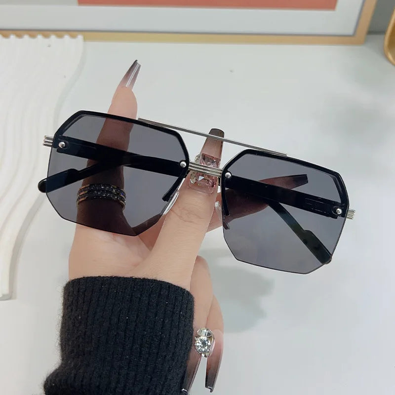 Brackenwood™ | Classic Aviator Metal Frame Sunglasses