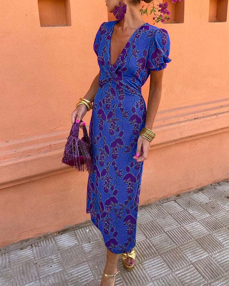 Pritchard™ | A-Line V-Neck Dress with Leaf Pattern