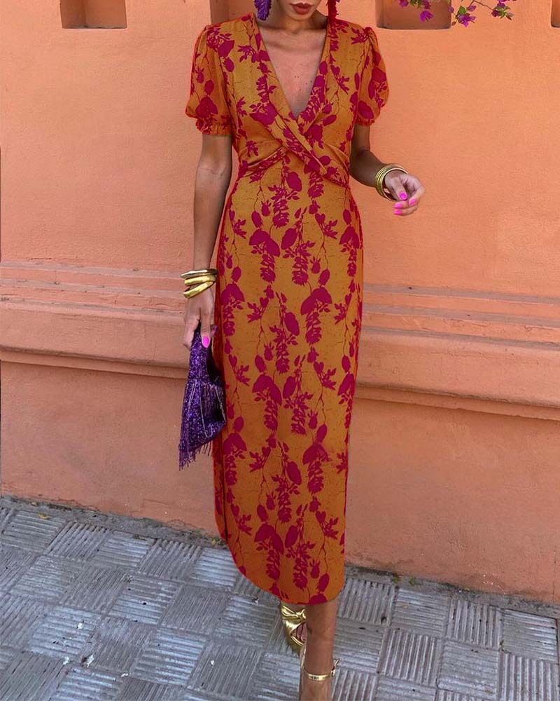 Pritchard™ | A-Line V-Neck Dress with Leaf Pattern
