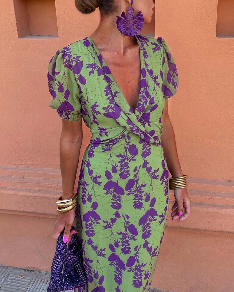 Pritchard™ | A-Line V-Neck Dress with Leaf Pattern