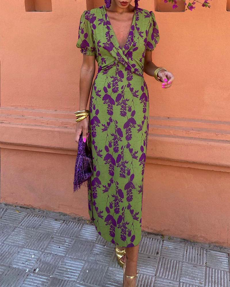 Pritchard™ | A-Line V-Neck Dress with Leaf Pattern